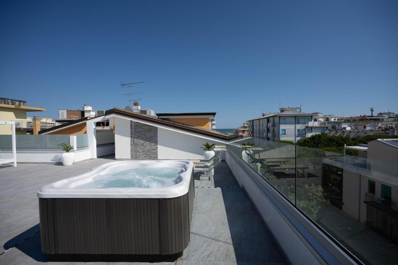 Hotel Eraclea リド・ディ・イエゾロ エクステリア 写真