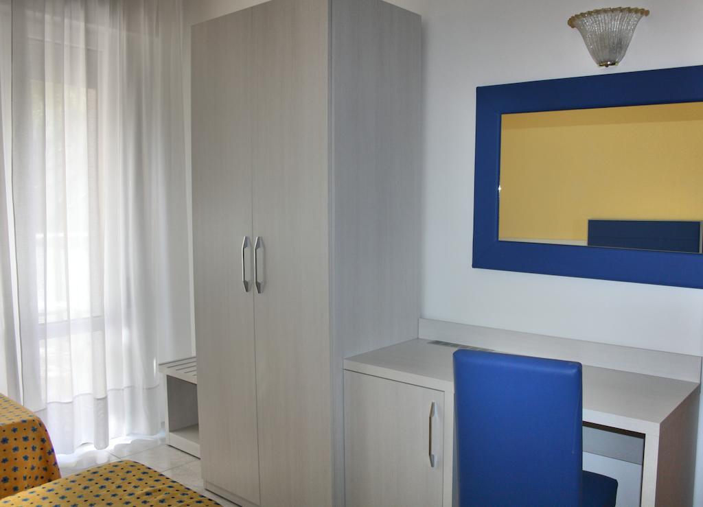 Hotel Eraclea リド・ディ・イエゾロ エクステリア 写真